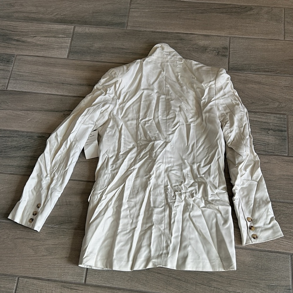 Cream jacket - Picture 6 of 7